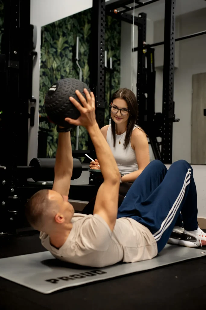 Trening personalny w studiu treningowym w Sosnowcu